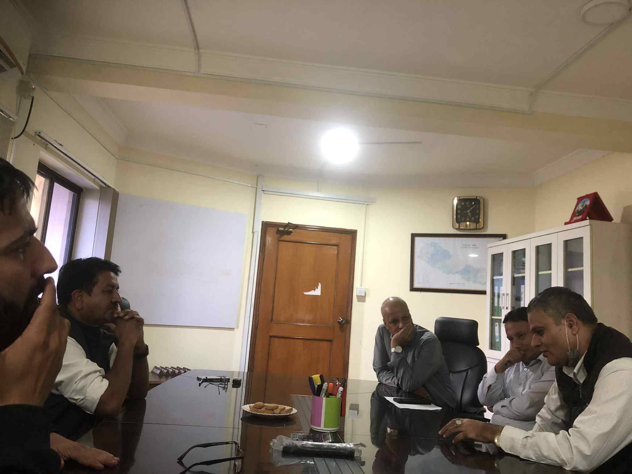 पुँजीबजार सुधार कार्यदलको सुझाव कार्यान्वयनको माग गर्दै लगानीकर्ताहरुले धितोपत्र बोर्डसँग गरे छलफल